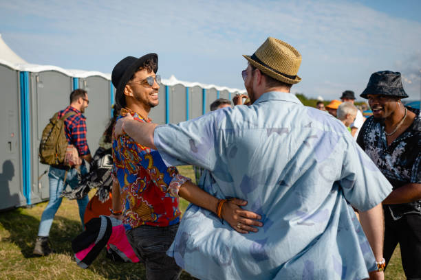Best Portable bathroom rental  in Auburn, ME