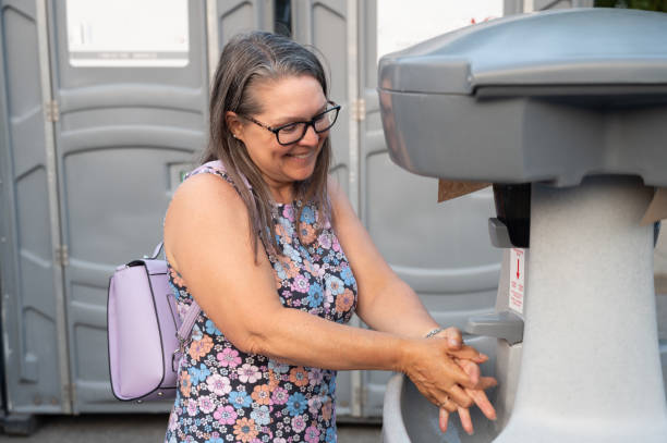 Best Sanitation services for porta potties  in Auburn, ME
